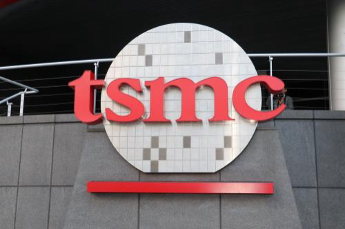 TSMC의 새로운 공정 로드맵, 삼성전자 앞서 나갈까? 썸네일 이미지